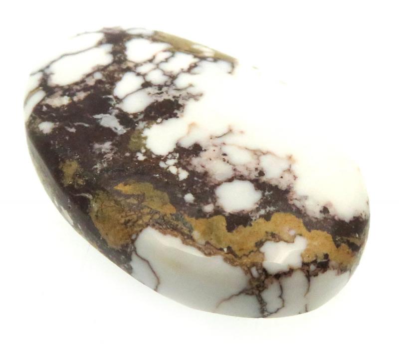 Oval 31x20mm Wild Horse Magnesite Cabochon 03