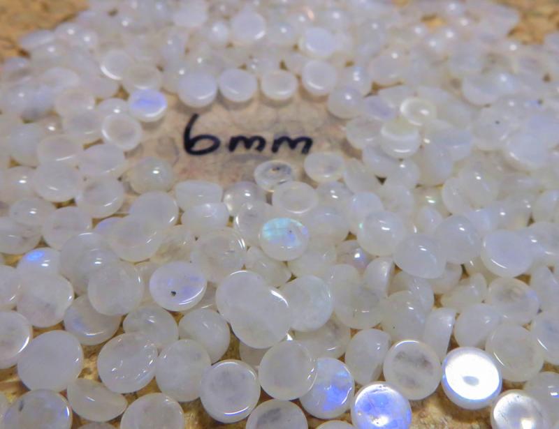 Single Round 6x6mm Rainbow Moonstone Cabochon