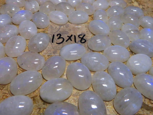 Single Oval 18x13mm Rainbow Moonstone Cabochon