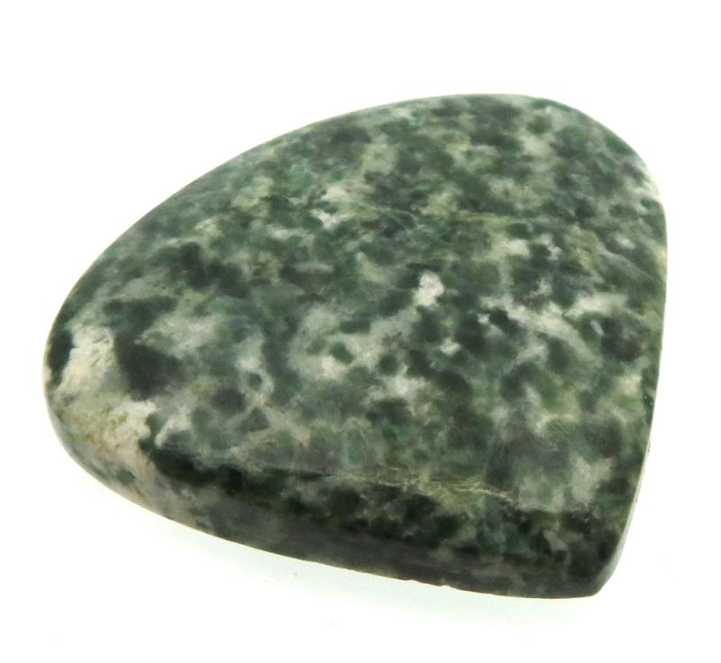 Teardrop 32x37mm Diopside Cabochon 23