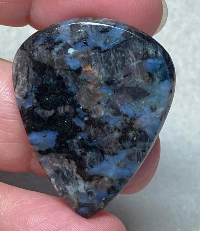 Teardrop 37x30mm Llanite Cabochon 04