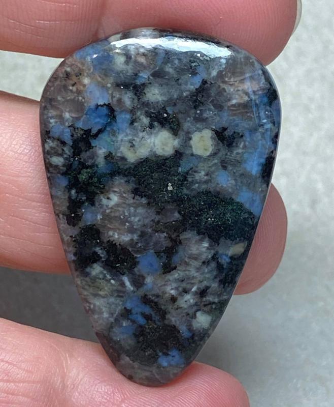 Teardrop 43x28mm Llanite Cabochon 12