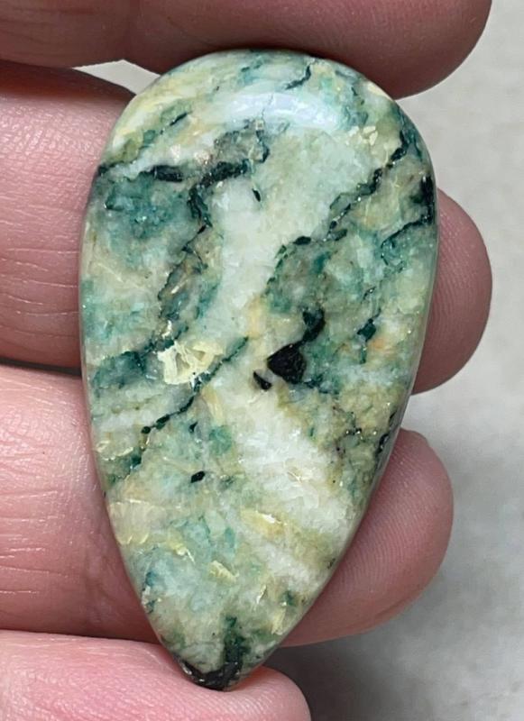 Teardrop 43x23mm Mariposite Cabochon 14
