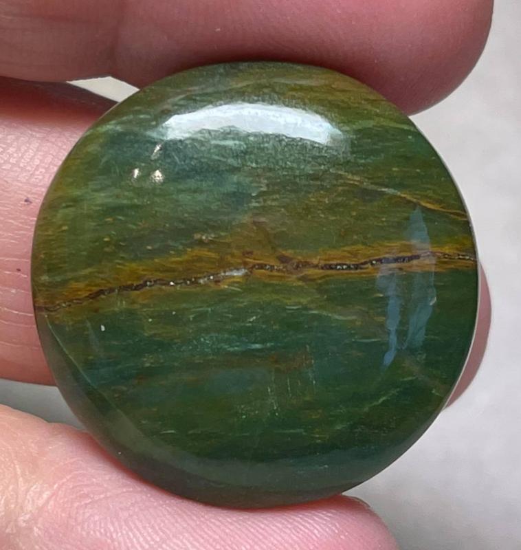Round 28x28mm Gary Green Jasper Cabochon 04