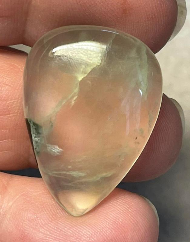 Teardrop 29x21mm Prehnite Cabochon 20