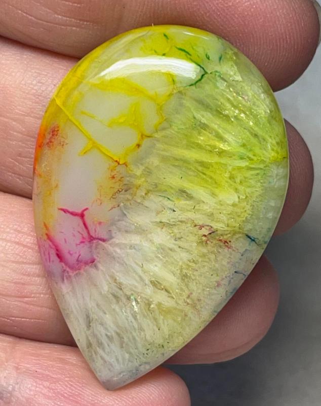 Teardrop 43x30mm Rainbow Solar Quartz Cabochon 61