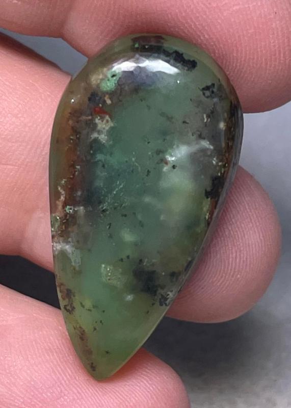 Teardrop 33x17mm Chrysoprase Cabochon 37