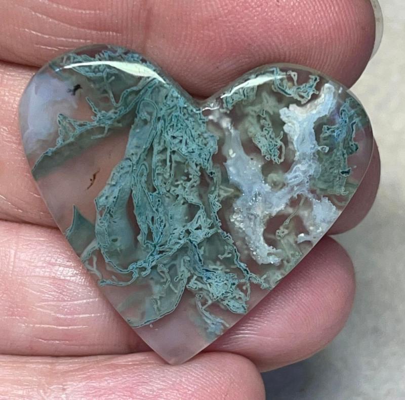 Heart 32x35mm Lichen in Quartz Cabochon 59