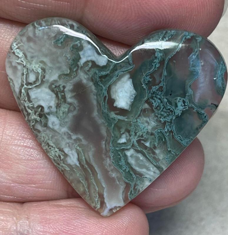 Heart 33x36mm Lichen in Quartz Cabochon 67