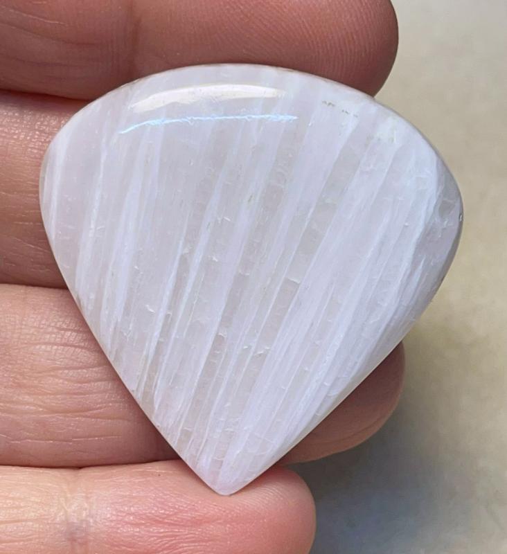 Teardrop 39x38mm White Scolecite Cabochon 14