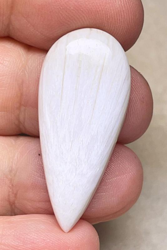 Teardrop 37x16mm White Scolecite Cabochon 34