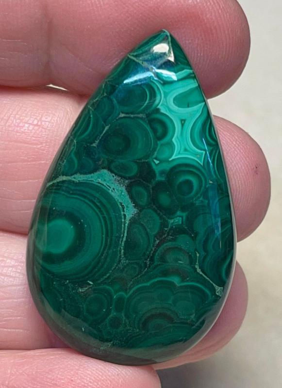 Teardrop 41x25mm Malachite Cabochon 34