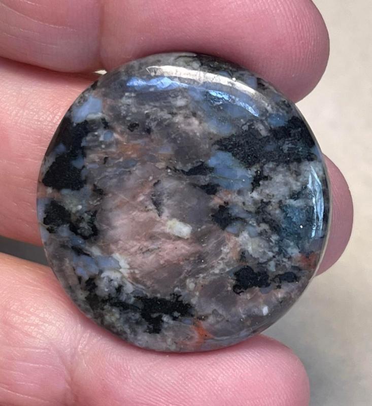 Round 32x32mm Llanite Cabochon 25