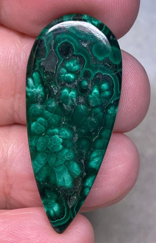 Teardrop 38x16mm Malachite Cabochon 51