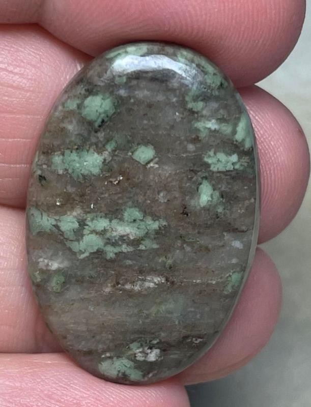 Oval 33x22mm Nundoorite Cabochon 24
