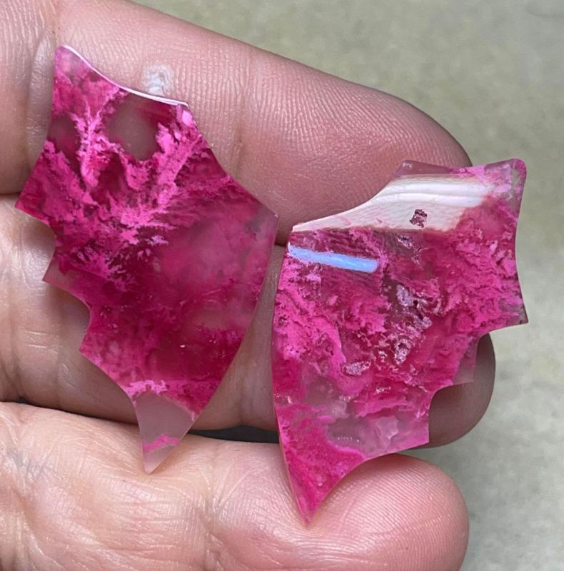 Wing 40x23mm Colour Enhanced Plume Agate Cabochon Pair 10
