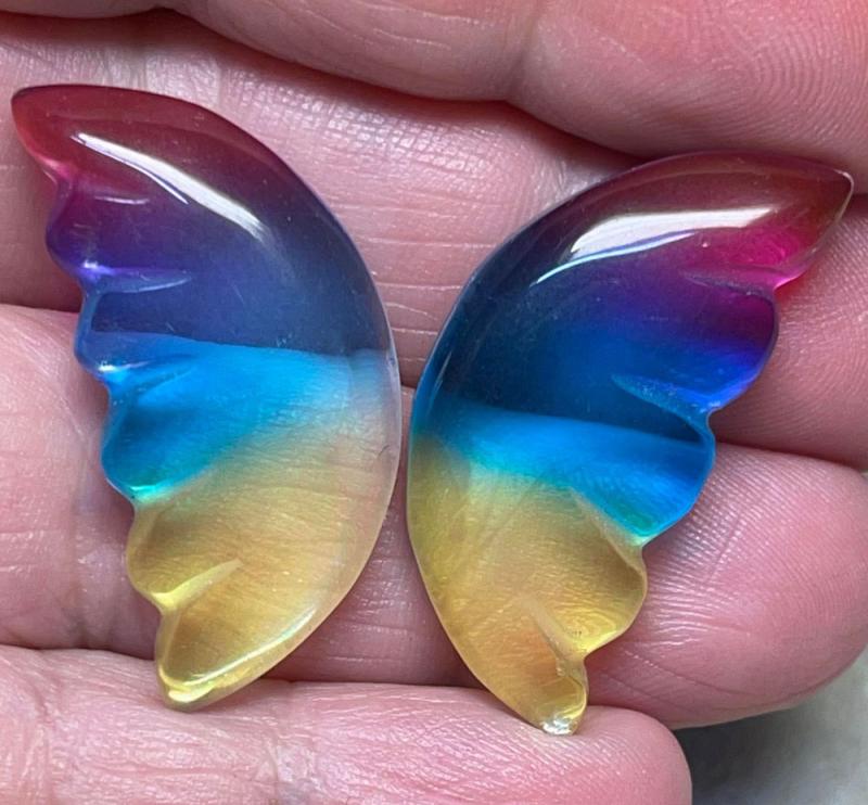 Wing 32x15mm Glass Cabochon Pair 05