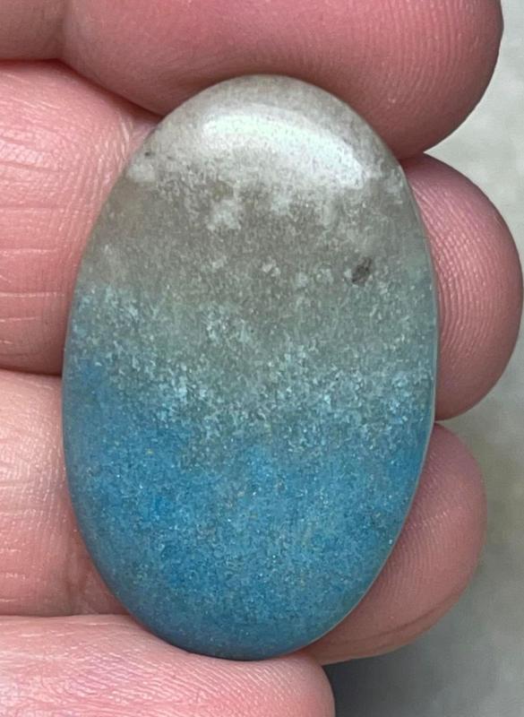Oval 33x21mm Trolleite Cabochon 08