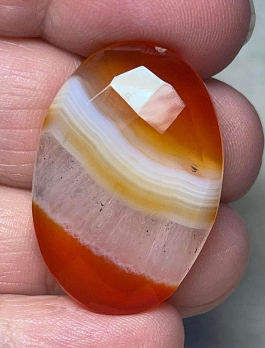 Oval 32x22mm Faceted Banded Onyx Cabochon 12