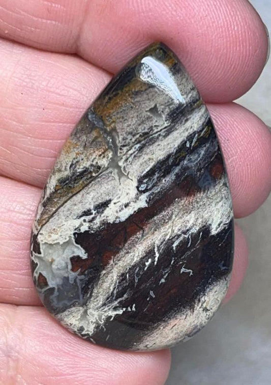 Teardrop 41x27mm Snake Jasper Cabochon 09