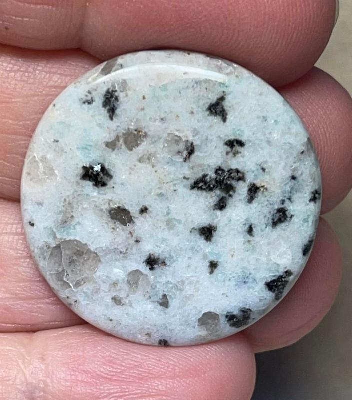 Round 29x29mm Kiwi Jasper Cabochon 18