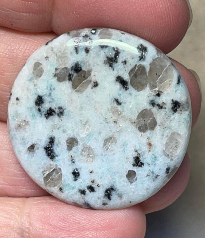 Round 33x33mm Kiwi Jasper Cabochon 20