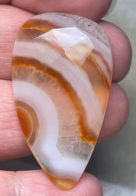 Teardrop 41x23mm Faceted Banded Onyx Cabochon 25