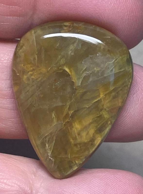 Teardrop 31x24mm Nellite Cabochon 53