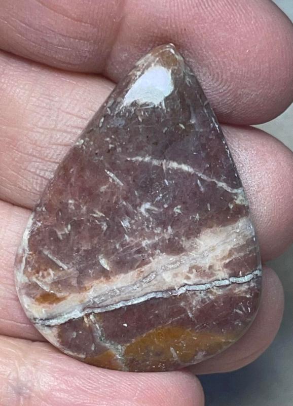 Teardrop 39x30mm Butterfly Wing Jasper Cabochon 01