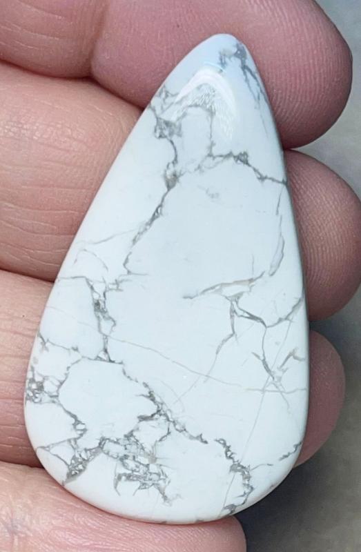 Teardrop 45x26mm Howlite Cabochon 06