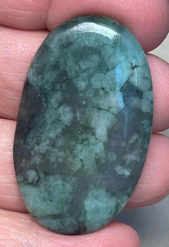 Oval 43x26mm Emerald Cabochon 29