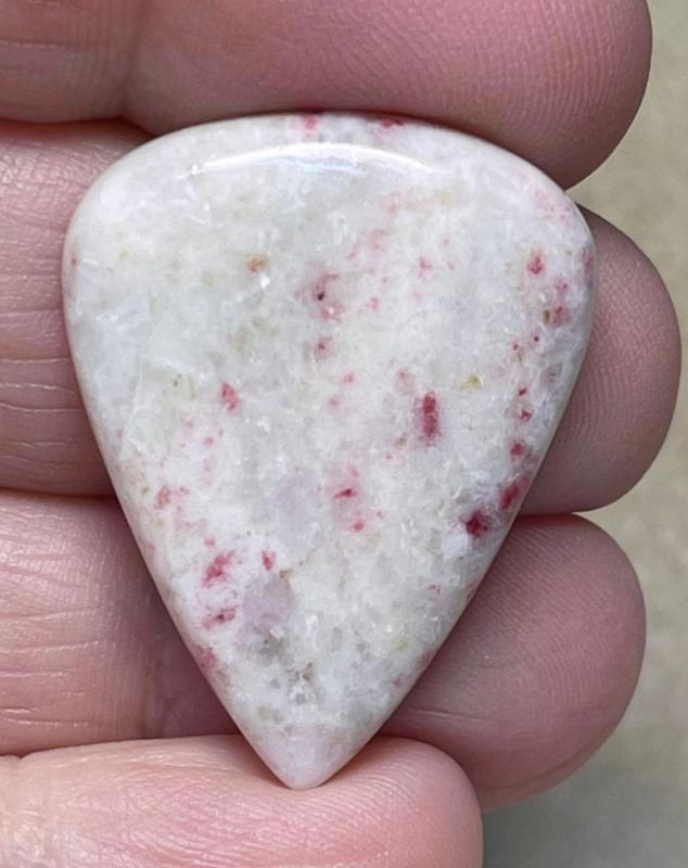 Teardrop 32x24mm Cinnabar in Quartz Cabochon 19