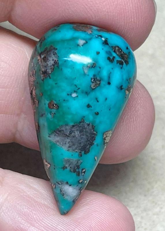 Teardrop 32x18mm P Turquoise Cabochon 47