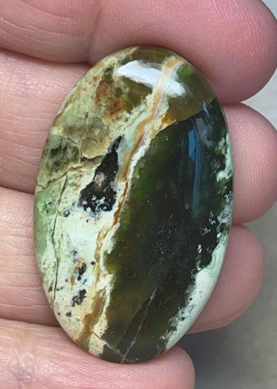 Oval 40x25mm Chrome Chalcedony Cabochon 05