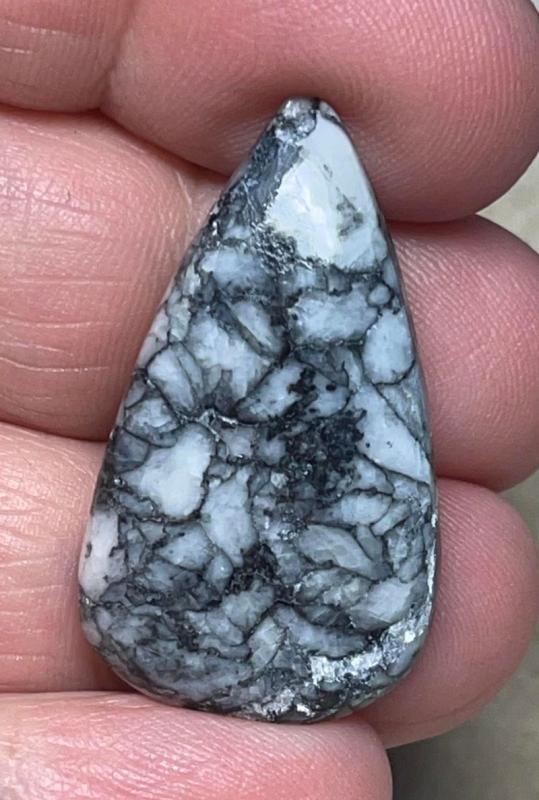 Teardrop 34x19mm Pinolith Cabochon 48