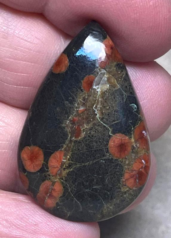 Teardrop 35x23mm Peanut Obsidian Cabochon 02