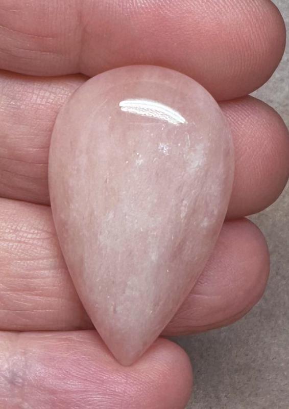 Teardrop 37x22mm Morganite Cabochon 06