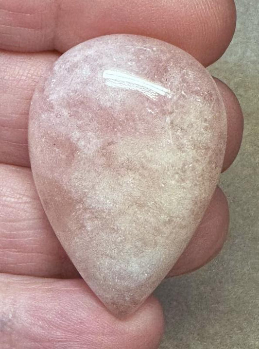 Teardrop 39x26mm Morganite Cabochon 08
