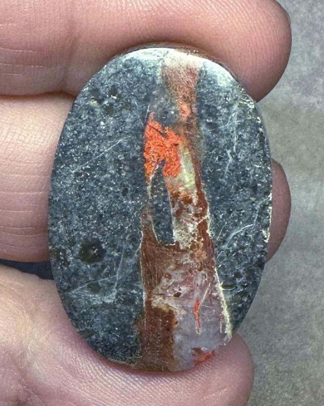 Oval 33x22mm Orange Seam Agate Cabochon 47