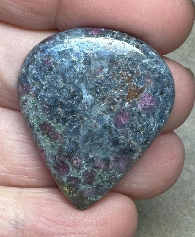 Teardrop 33x28mm Ruby Kyanite Cabochon 15