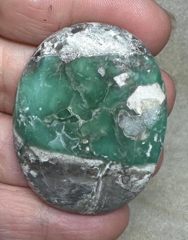 Oval 46x35mm Variscite Cabochon 02
