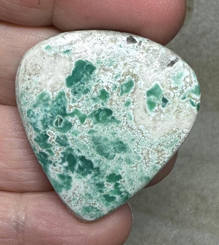 Teardrop 36x34mm Variscite Cabochon 03