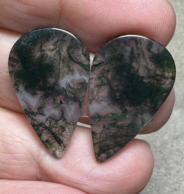 Teardrop 27x16mm Green Moss Agate Cabochon Pair 24