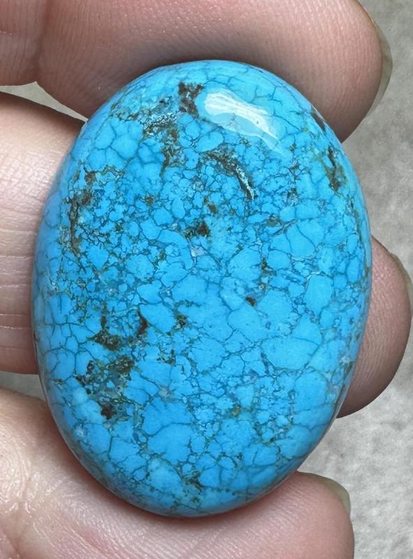 Oval 32x23mm Hubei Turquoise Cabochon 140