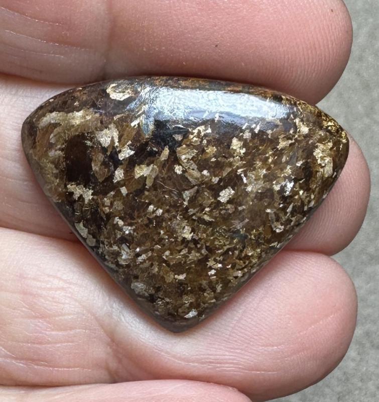 Teardrop 24x31mm Bronzite Cabochon 16