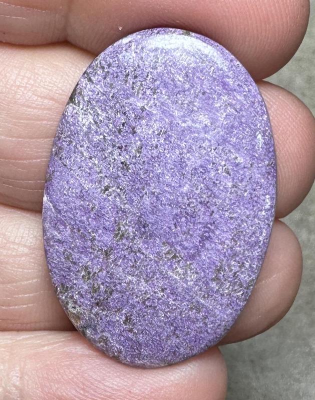 Oval 34x22mm Stichtite Cabochon 42