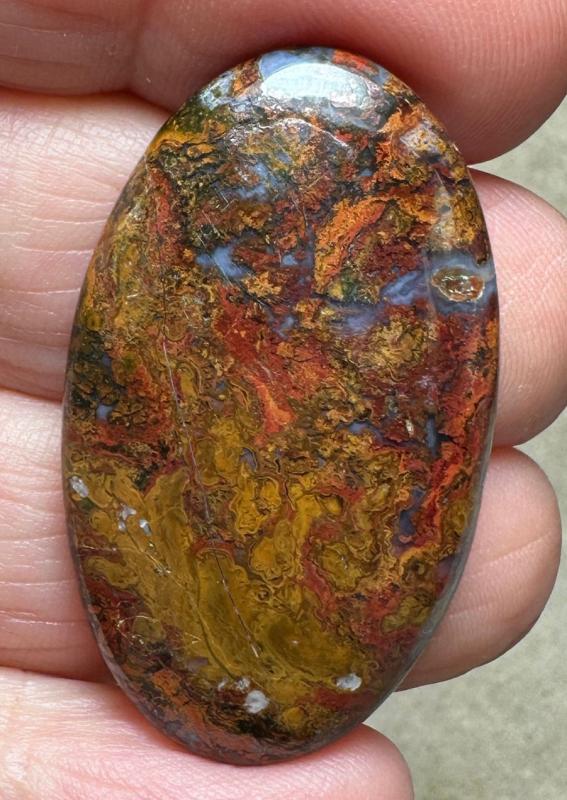 Oval 38x22mm Hungarian Agate Cabochon 17