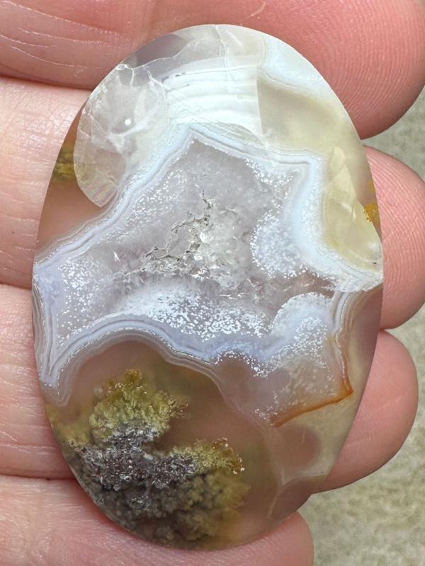Oval 38x25mm Ternate Agate Cabochon 09