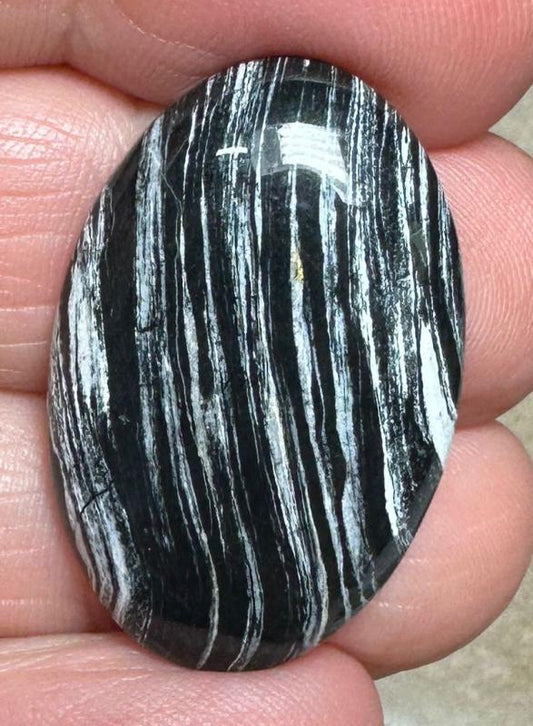 Oval 30x20mm Silver Leaf Obsidian Cabochon 19