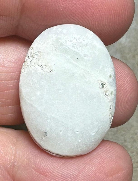 Oval 26x19mm Solar Moss Quartz Cabochon 32